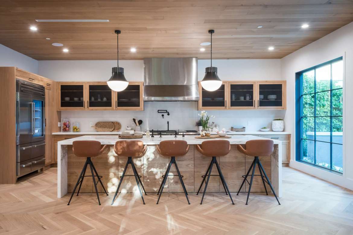 modern kitchen bar
