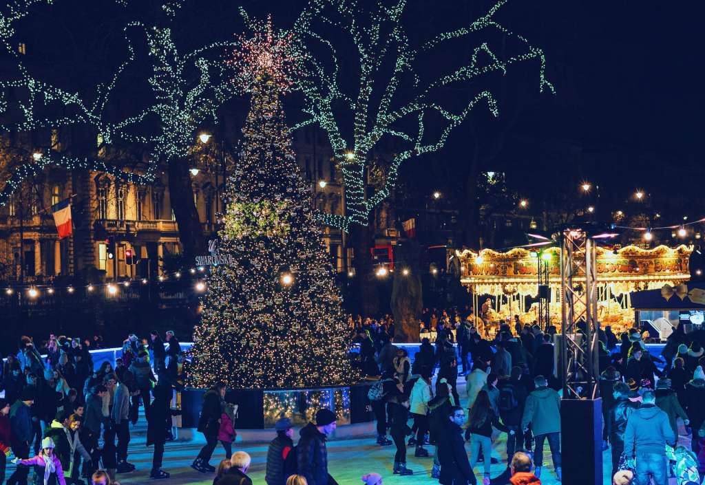 City Tree Lighting Events for Christmas 2022