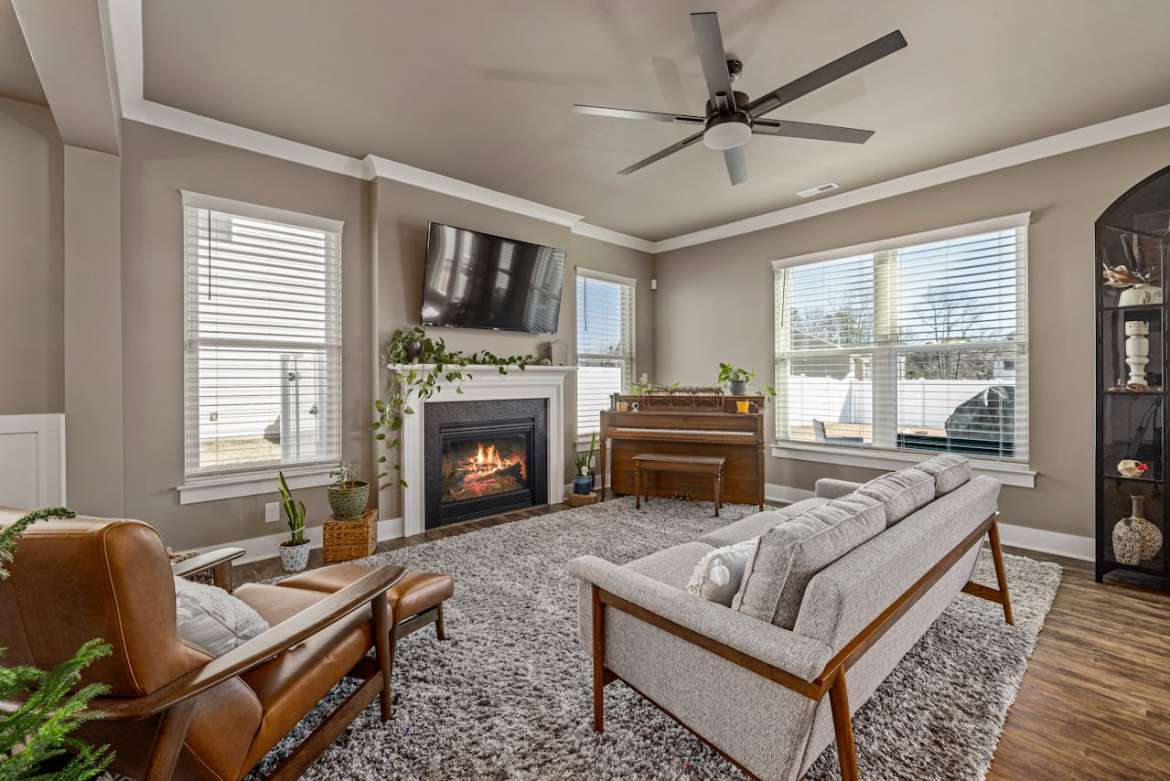 Empire Communities in Hockley, Texas Series May 2025 Buyer Incentives