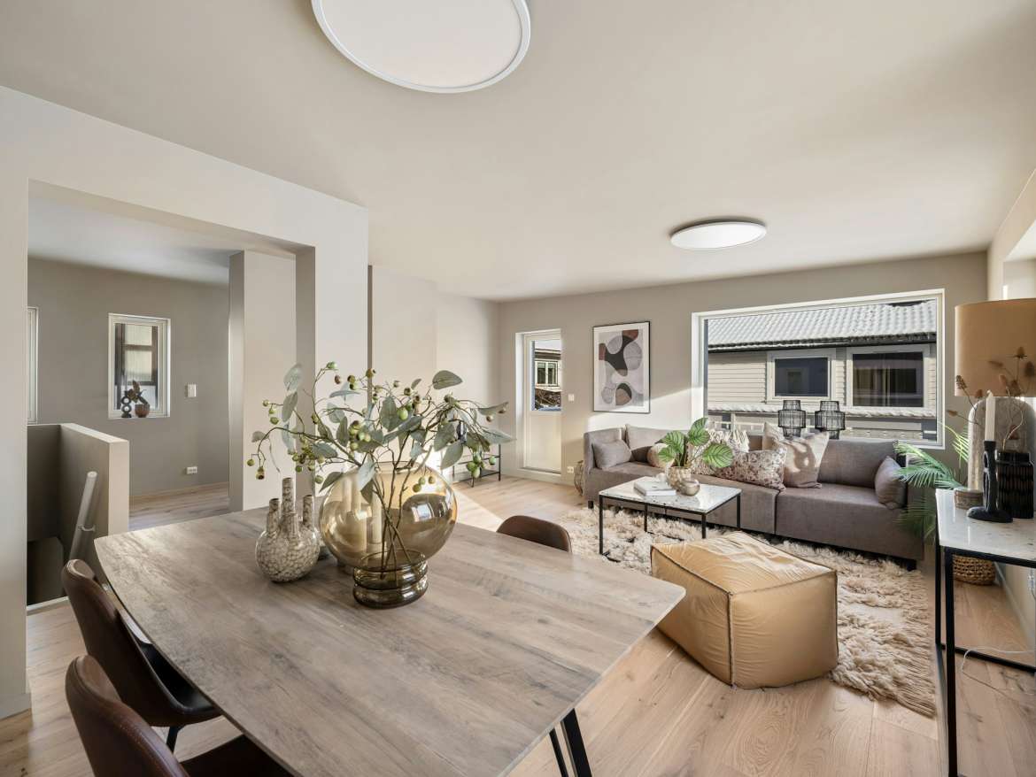 77064 Real Estate Market Update October 27, 2025